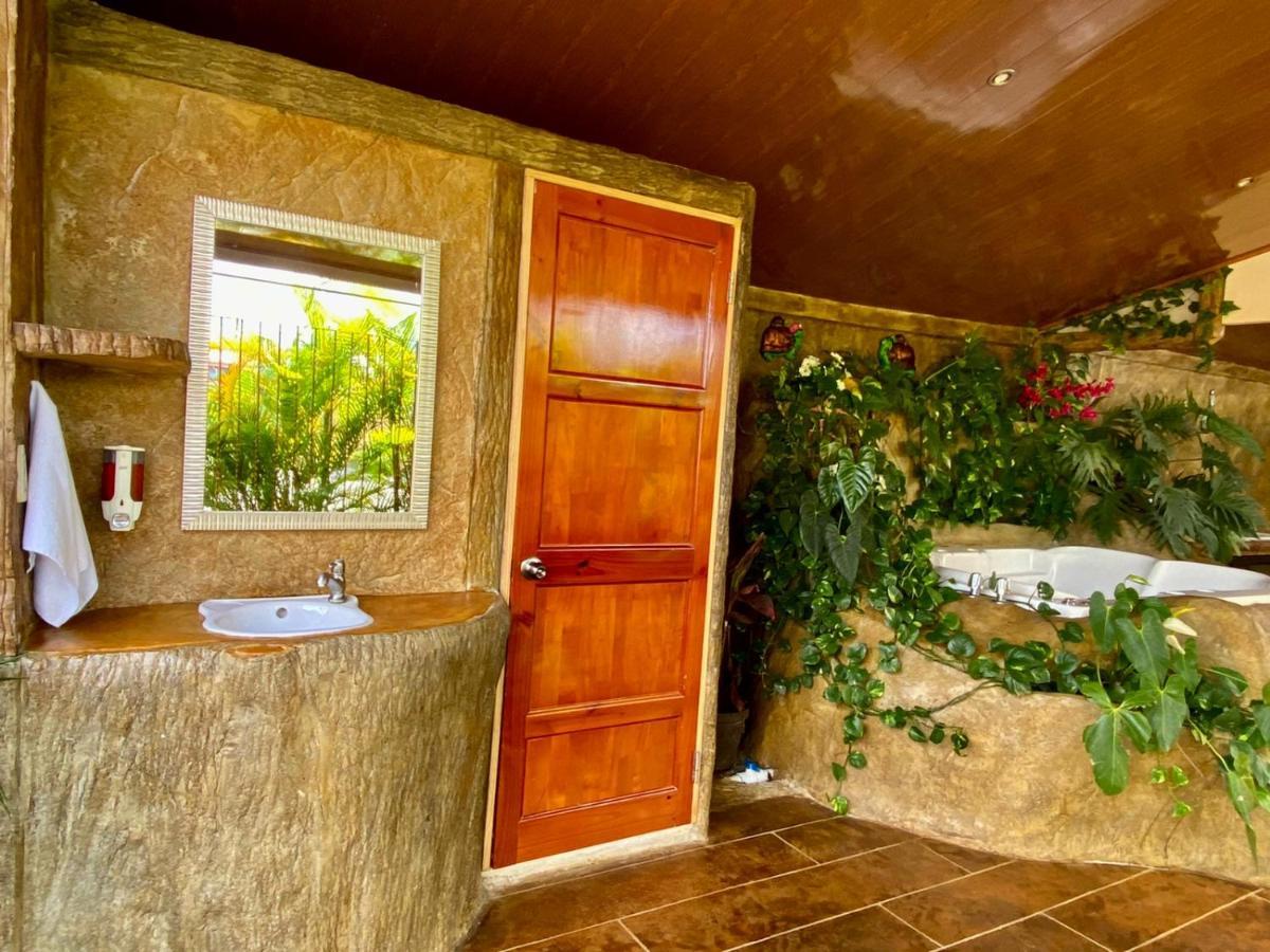 Cabinas Colibri La Fortuna Exterior foto